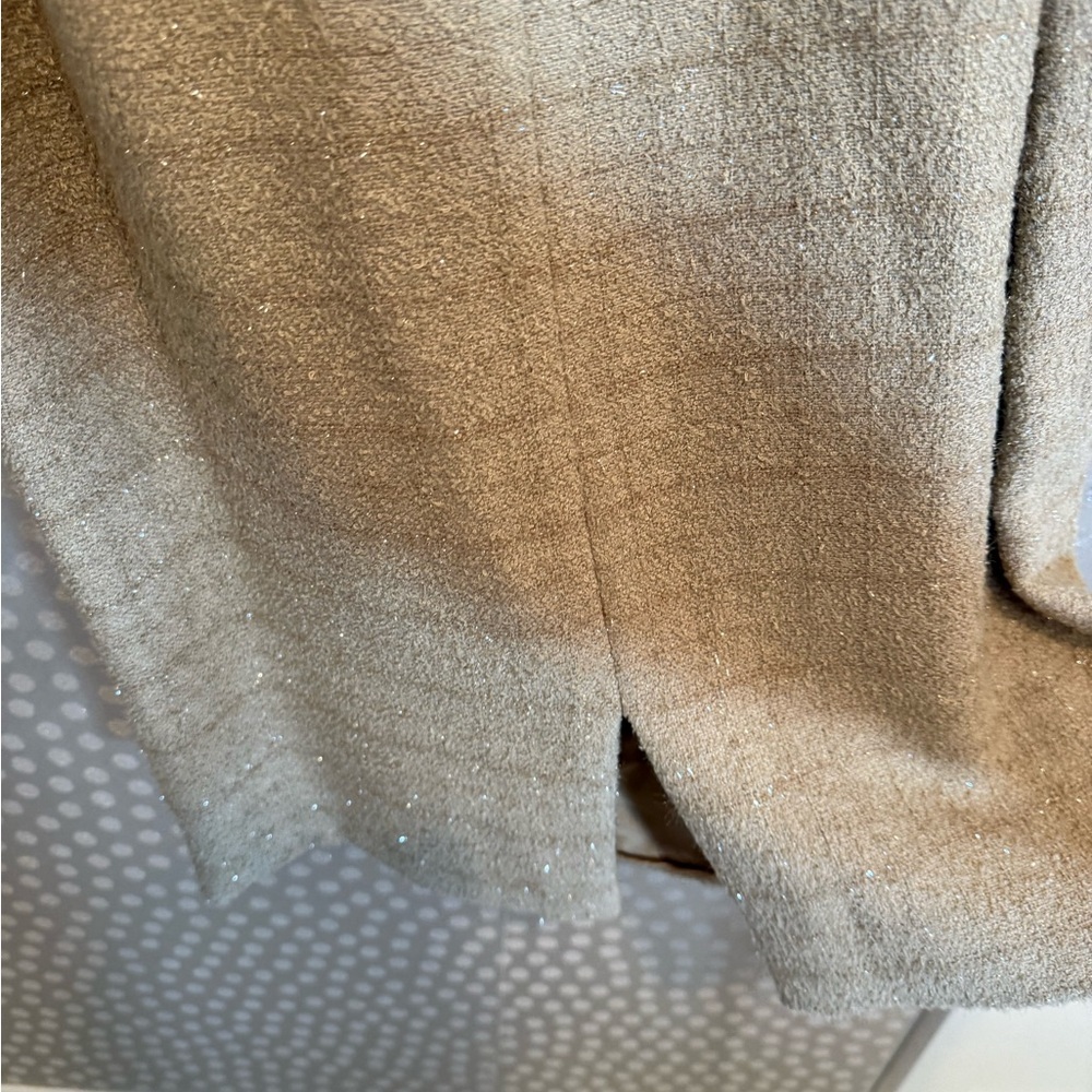 VINTAGE Victor Costa Beige Faux Fur Trimmed Shimmer Suit Set - Picture 10 of 11